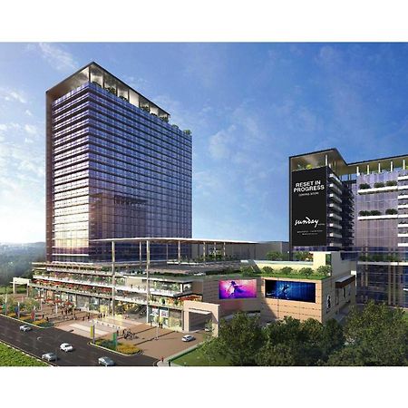 Sunday Hotels And Residences Gurgaon Luaran gambar