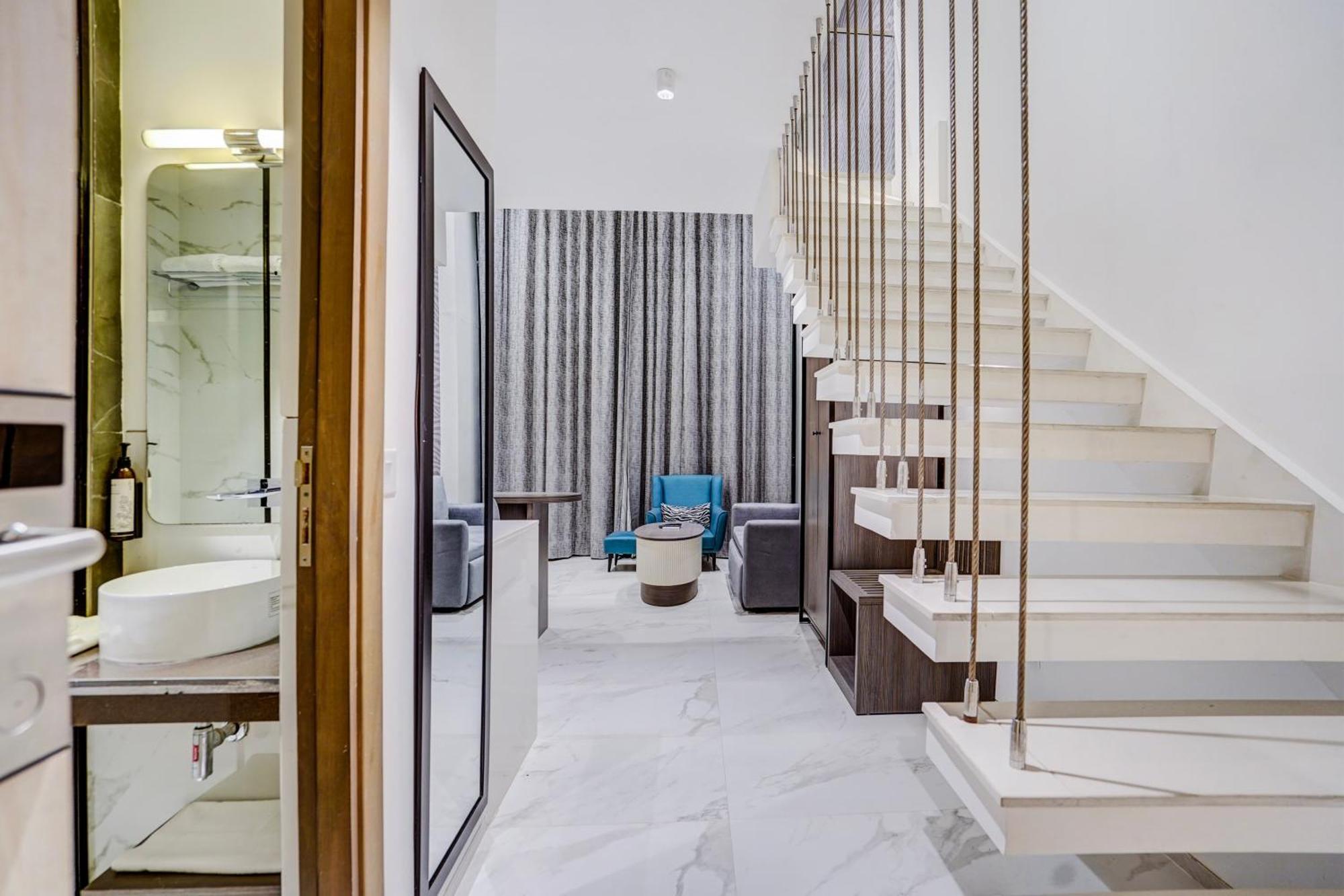 Sunday Hotels And Residences Gurgaon Luaran gambar