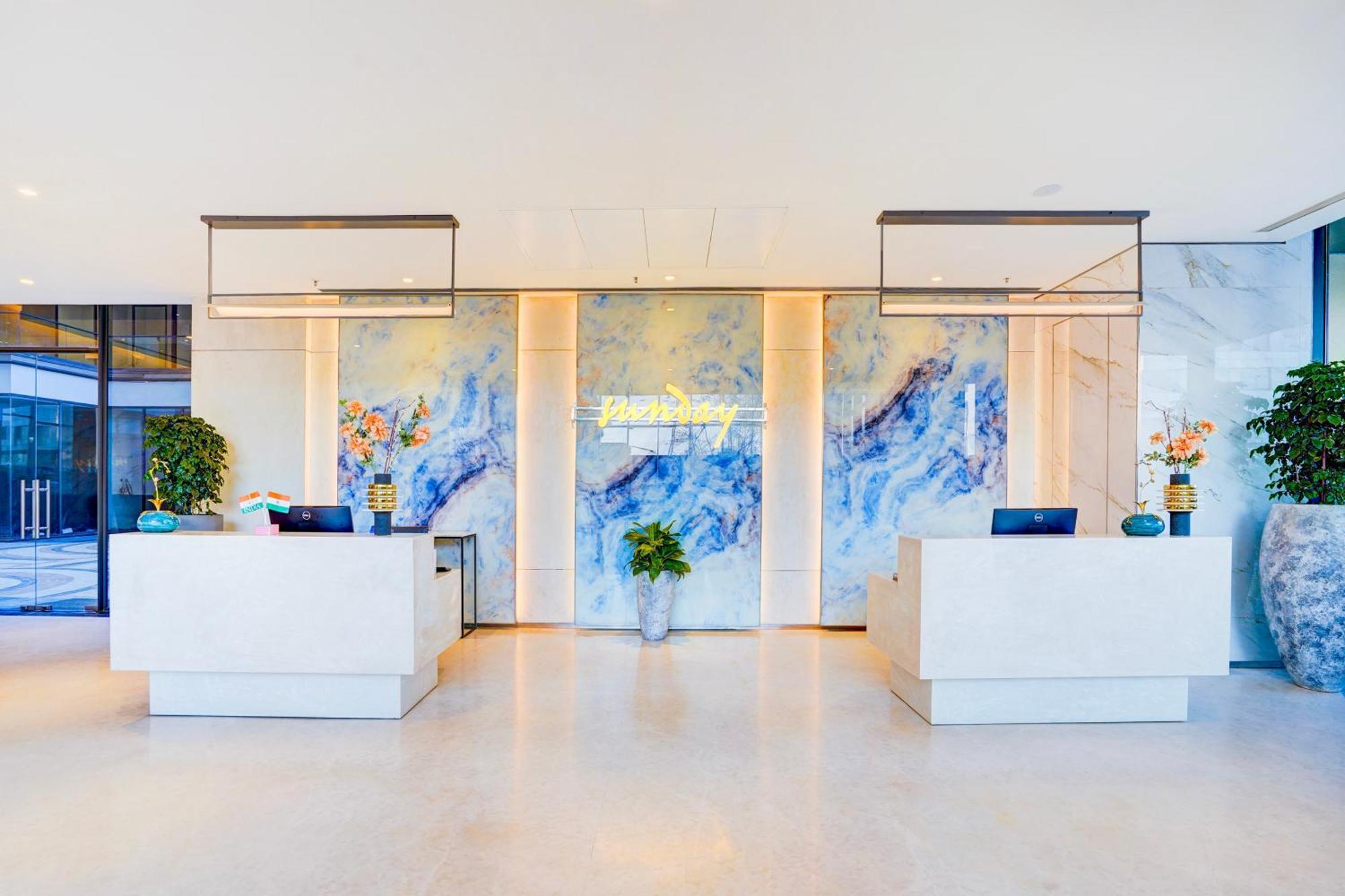 Sunday Hotels And Residences Gurgaon Luaran gambar