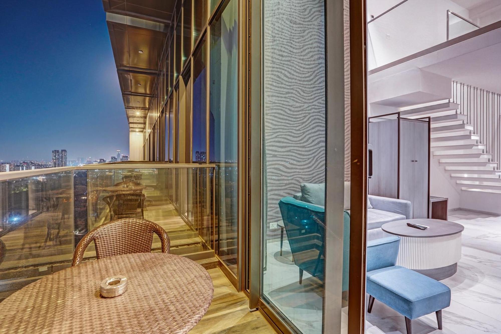 Sunday Hotels And Residences Gurgaon Luaran gambar