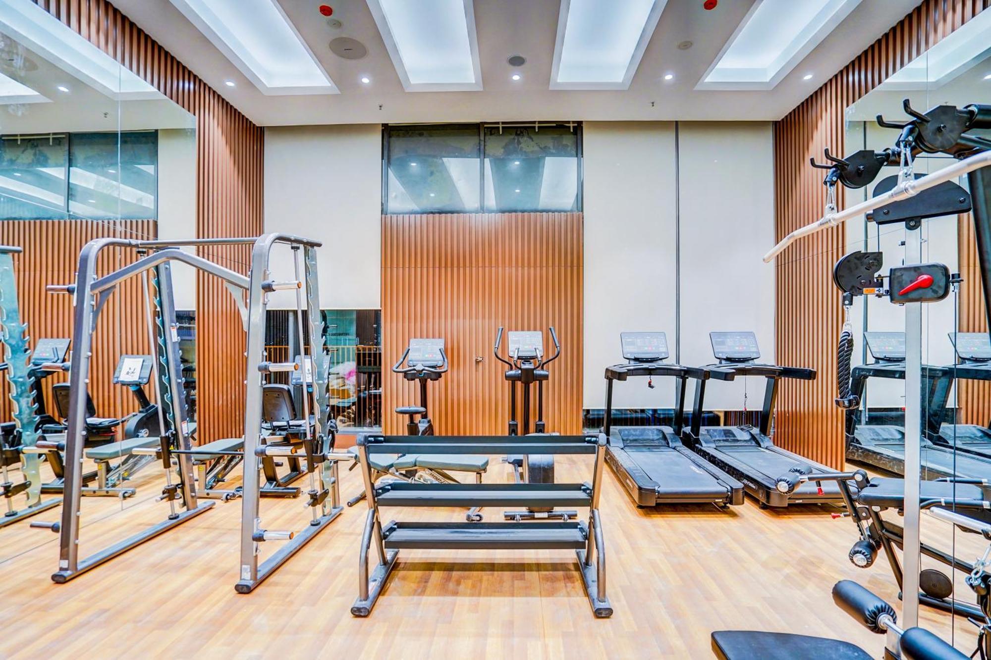 Sunday Hotels And Residences Gurgaon Luaran gambar