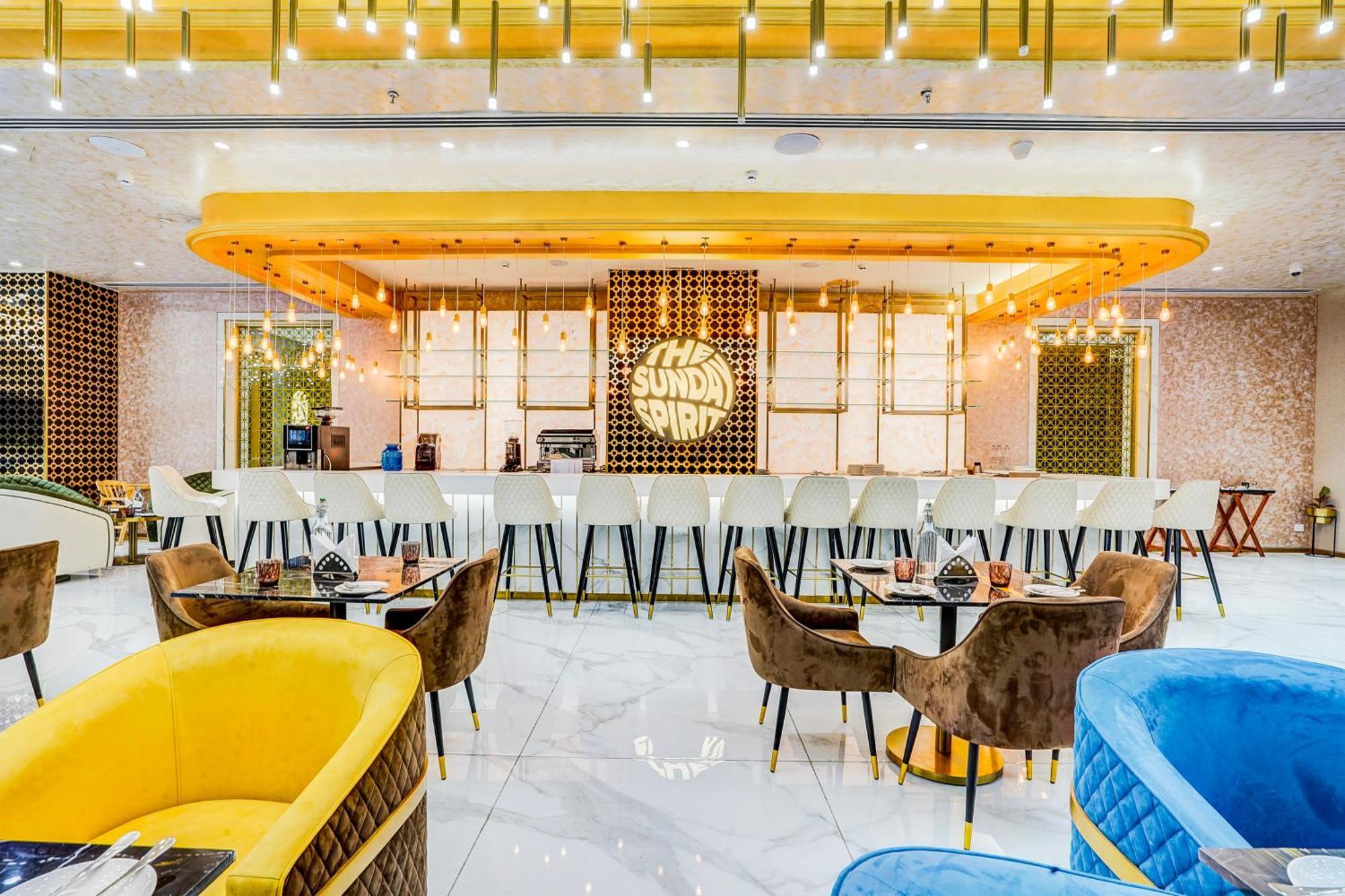 Sunday Hotels And Residences Gurgaon Luaran gambar