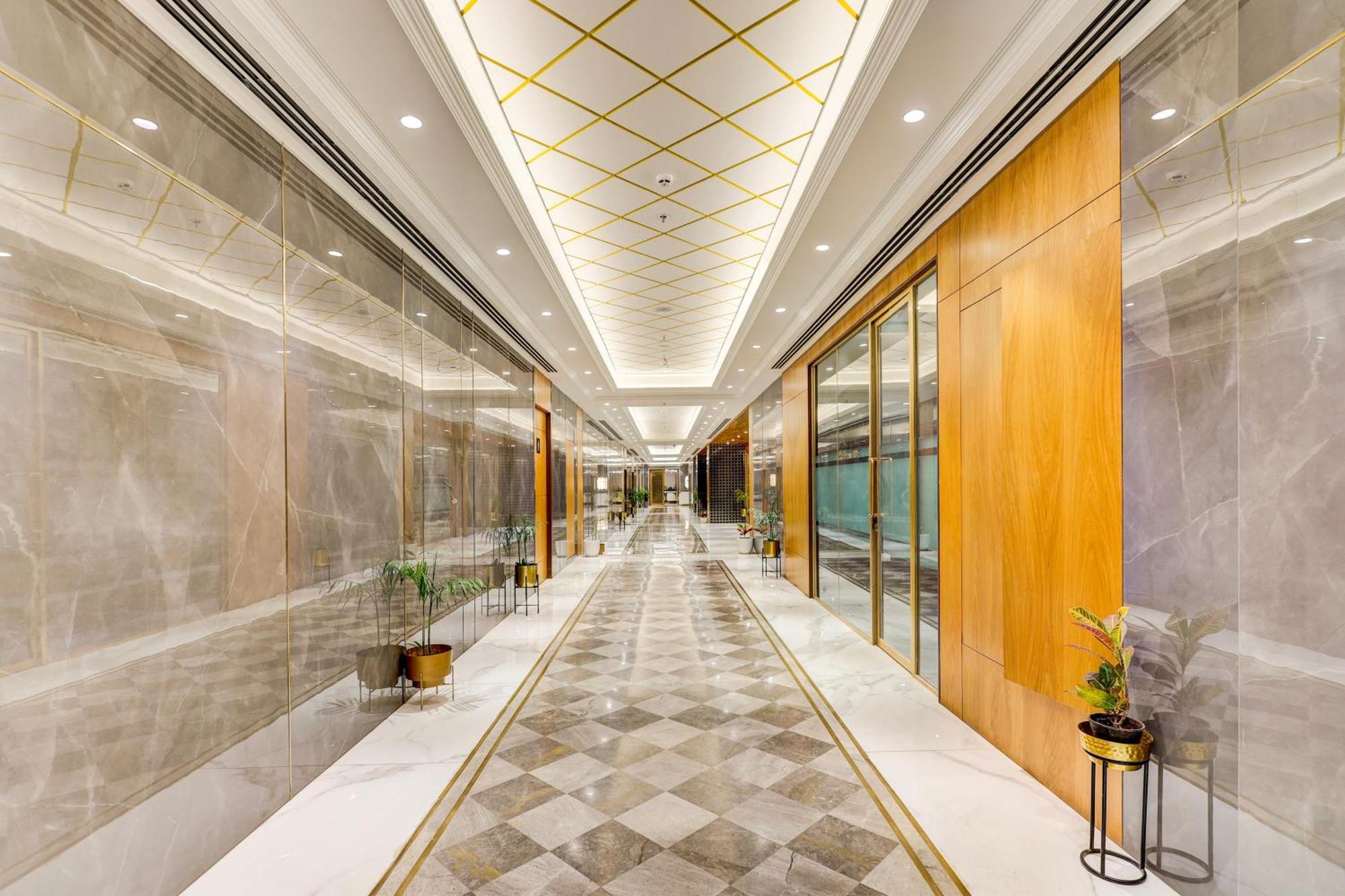 Sunday Hotels And Residences Gurgaon Luaran gambar