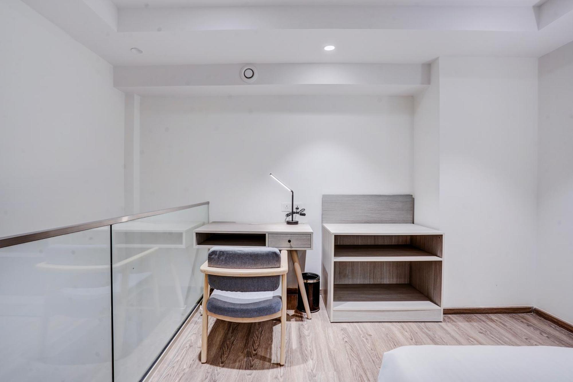 Sunday Hotels And Residences Gurgaon Luaran gambar